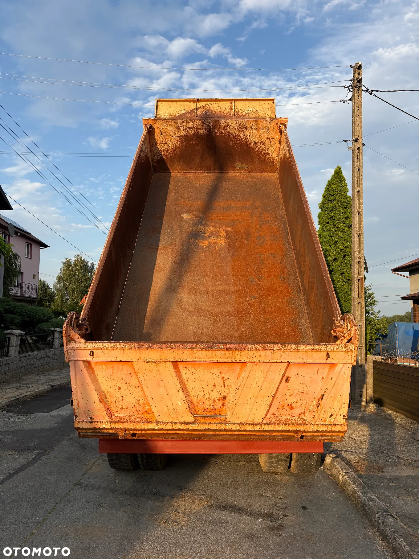 Iveco 260EH wywrotka - 14
