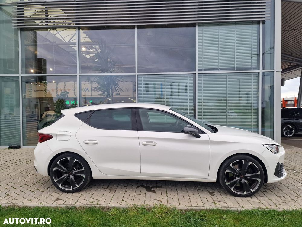 Cupra Leon 1.4 e-Hybrid (180 kW System) VZ - 5