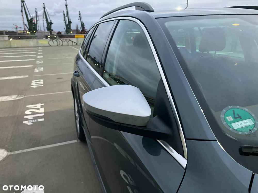 Skoda Octavia 2.0 TDI 4x4 DSG Scout - 6
