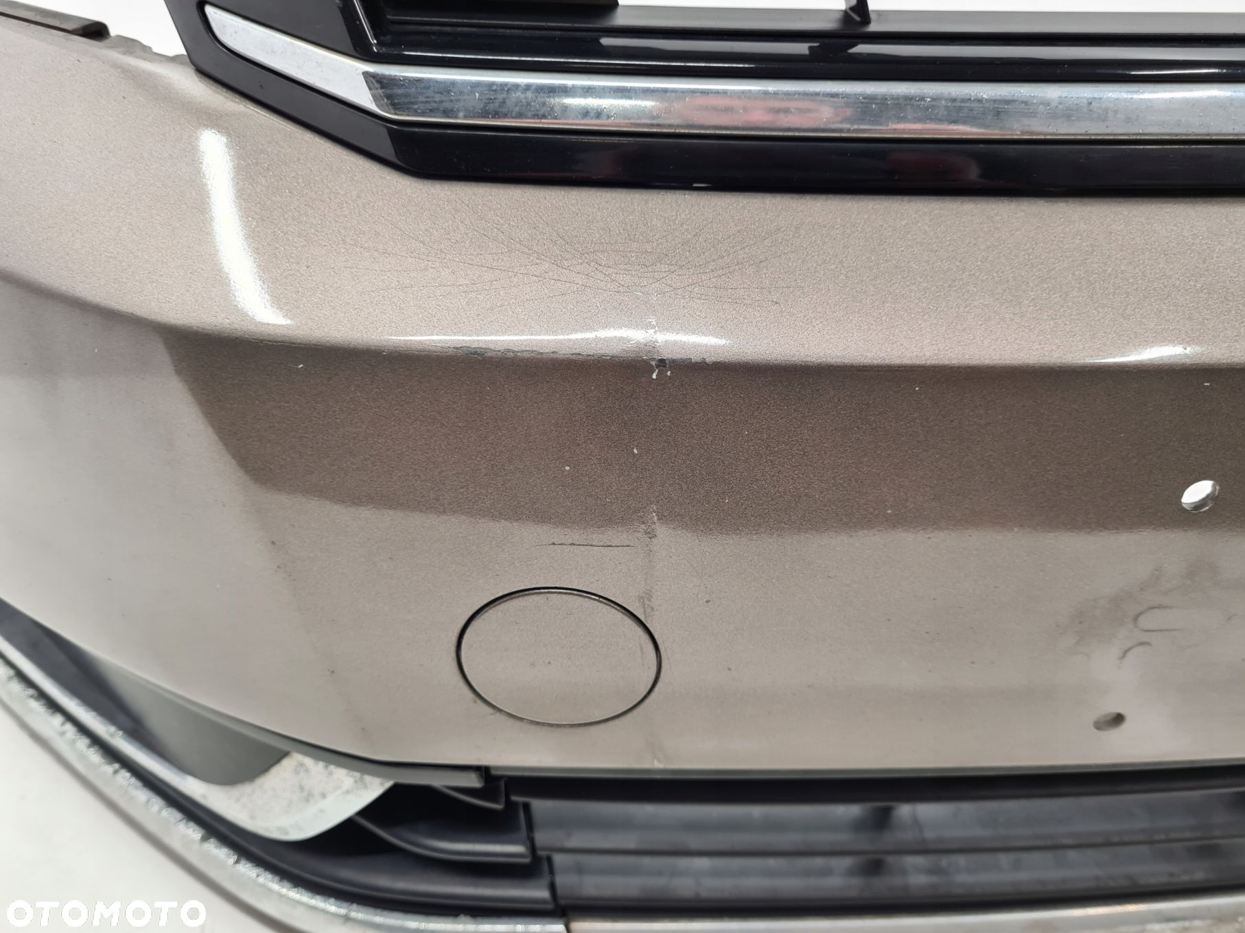 VW PASSAT B7 ZDERZAK PRZÓD PRZEDNI LA8X - 9