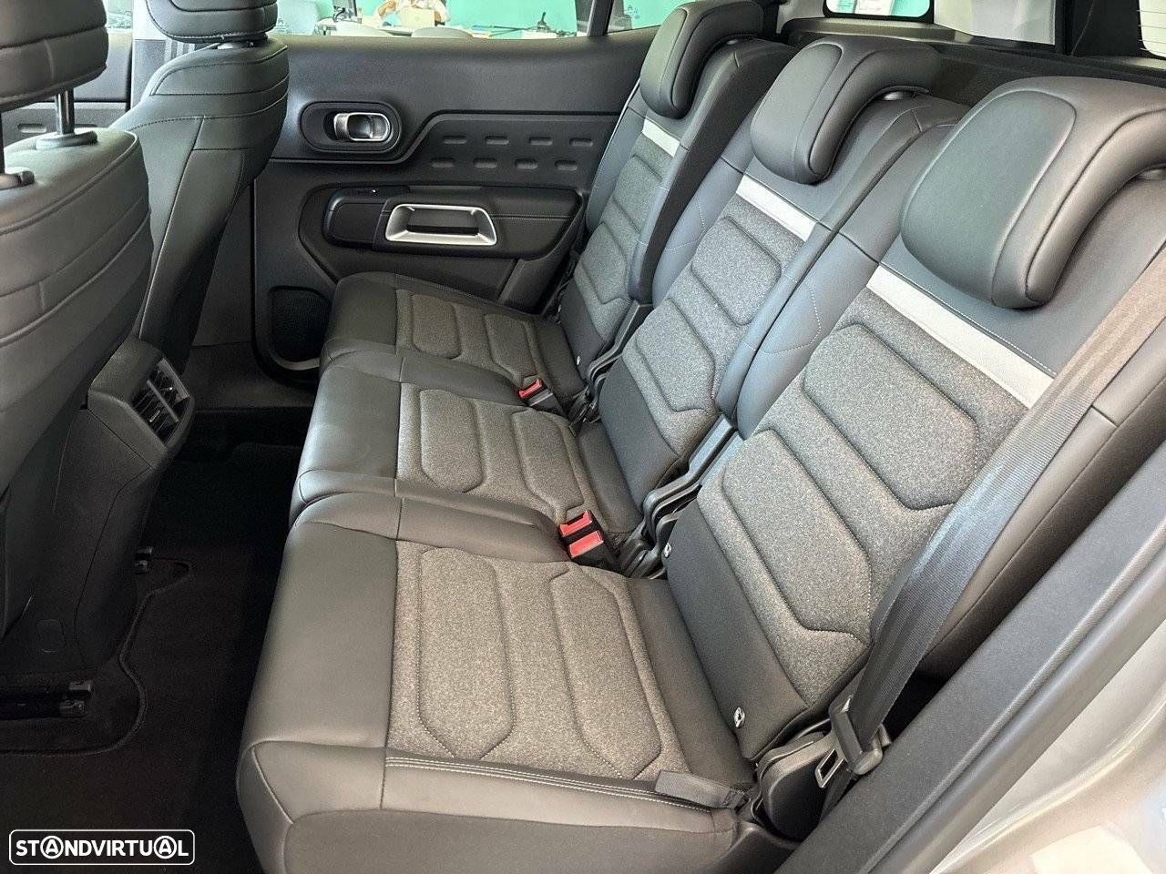 Citroën C5 Aircross 1.2 PureTech Plus - 10