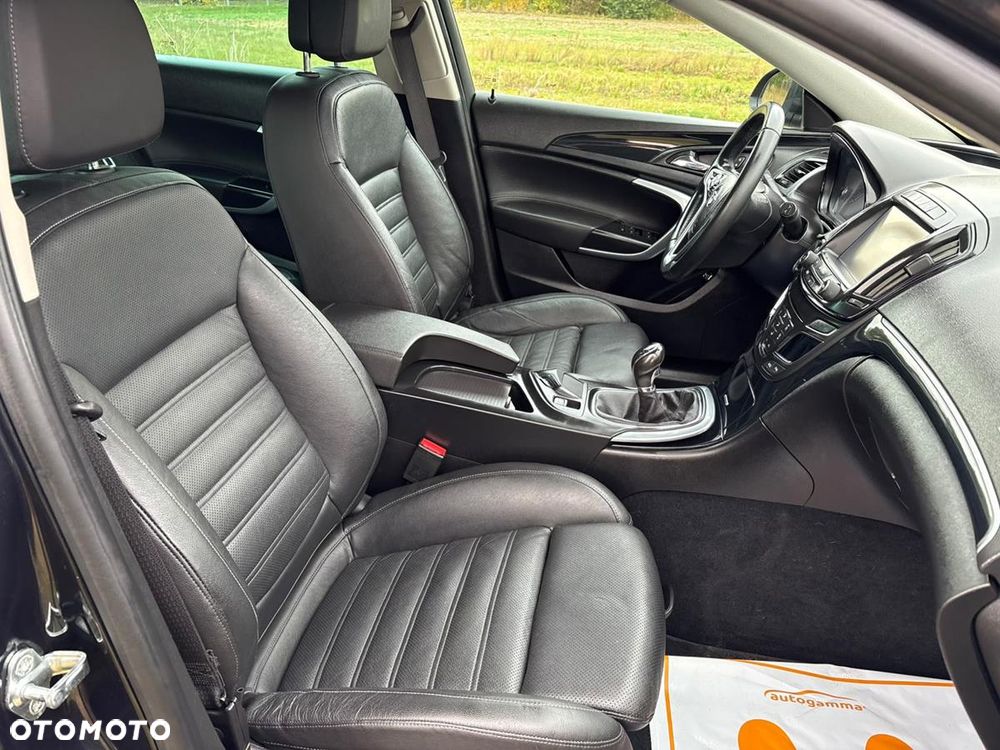 Opel Insignia - 29
