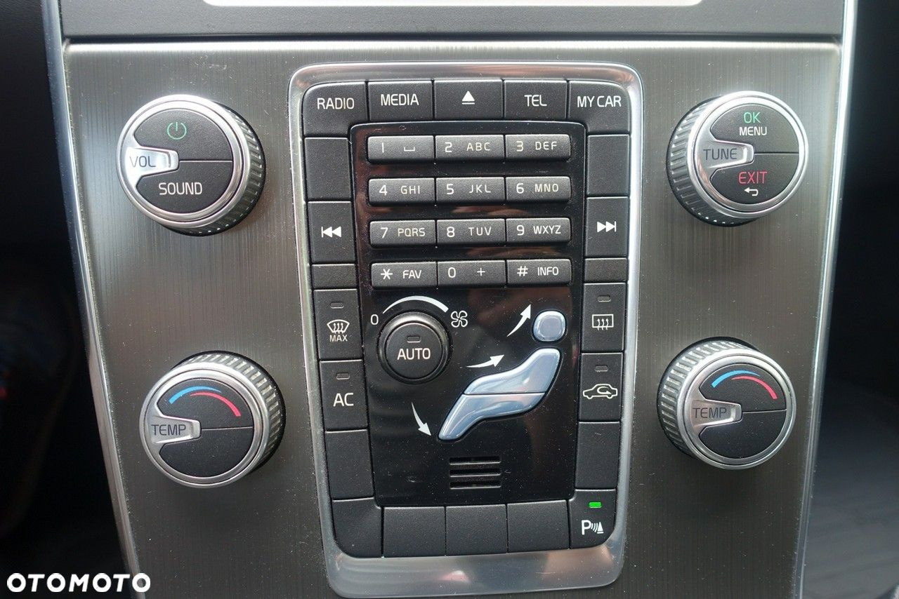 Volvo S60 - 24