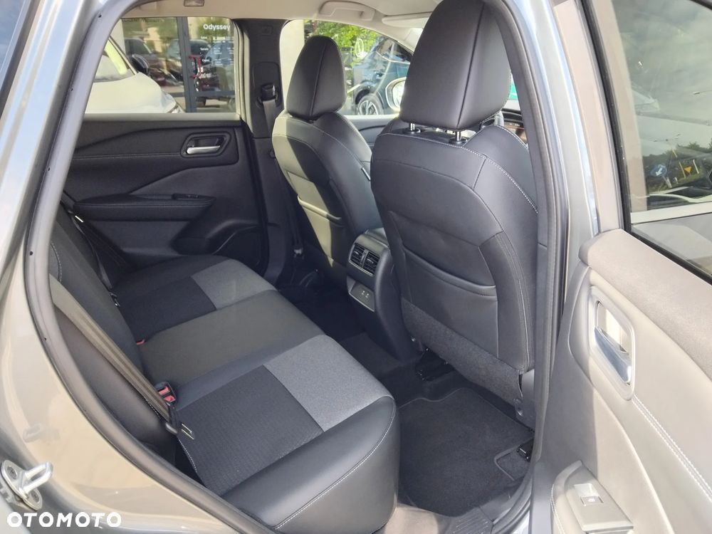 Nissan Qashqai 1.3 DIG-T MHEV N-Connecta Xtronic - 21