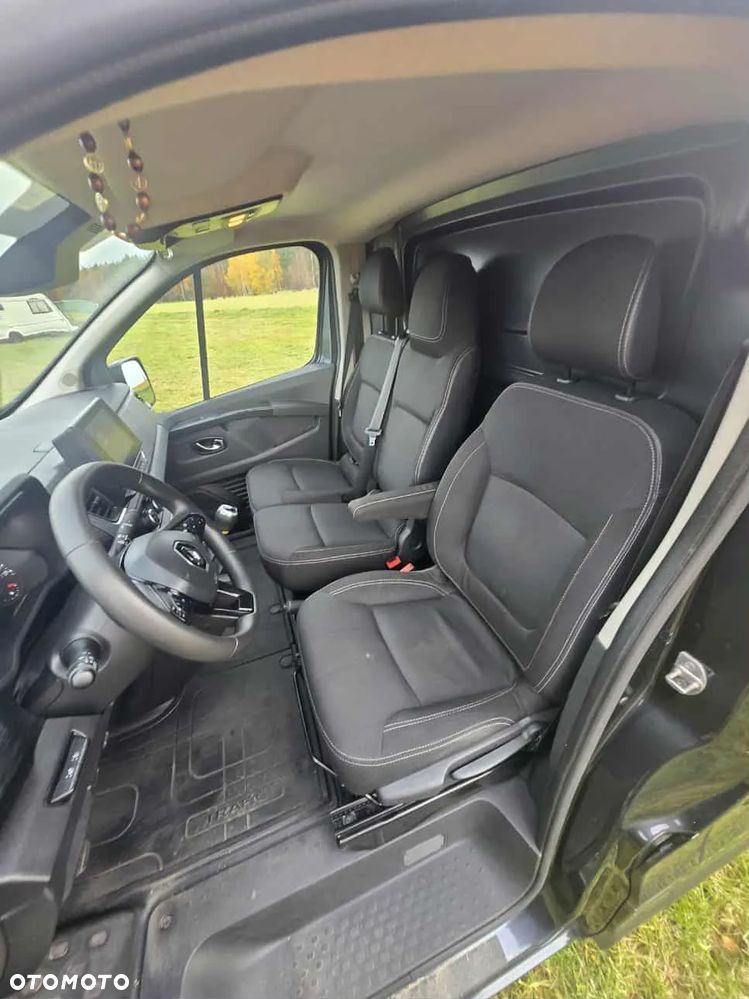 Renault TRAFIC - 10