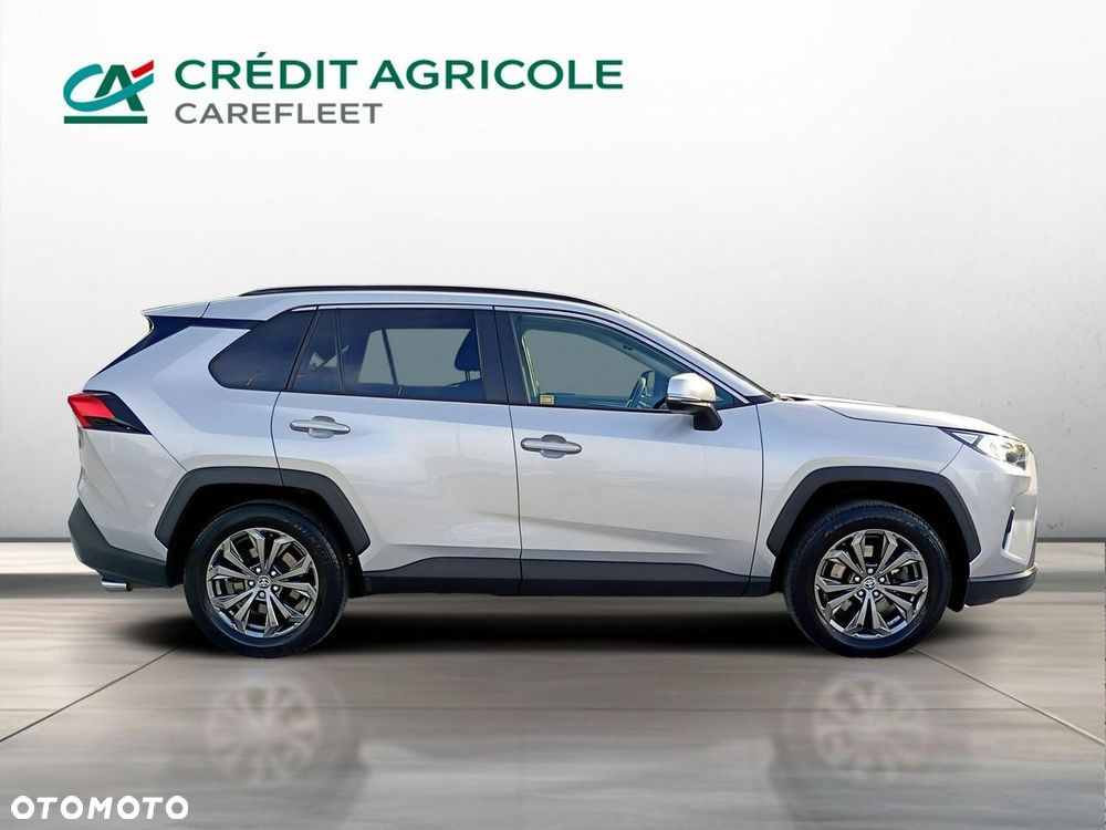 Toyota RAV4 - 6