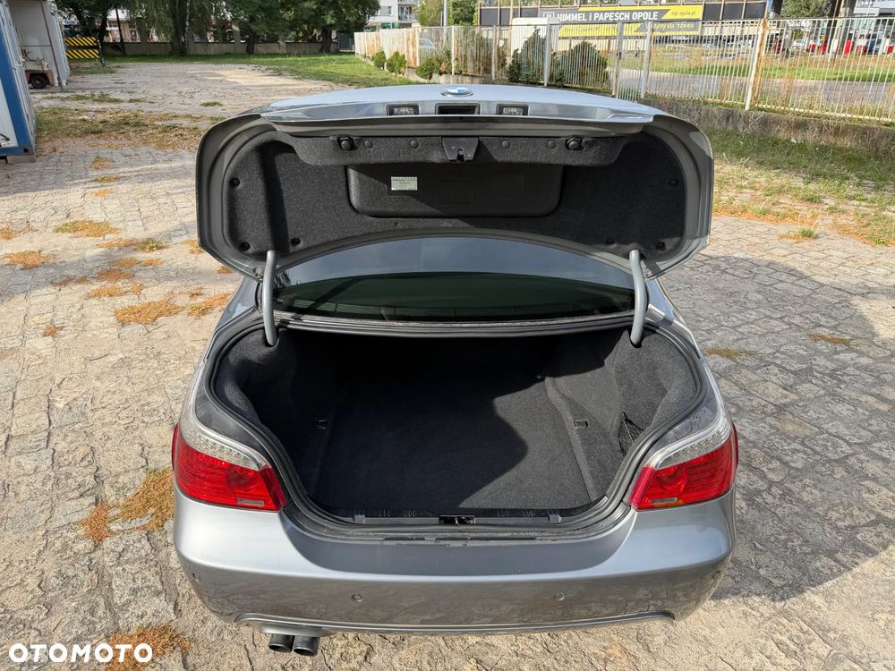 BMW Seria 5 530d - 11