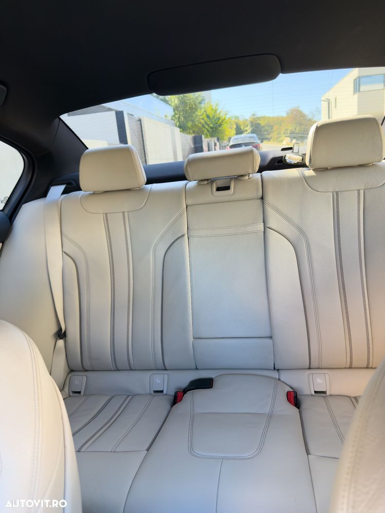 BMW Seria 5 540i xDrive AT - 15