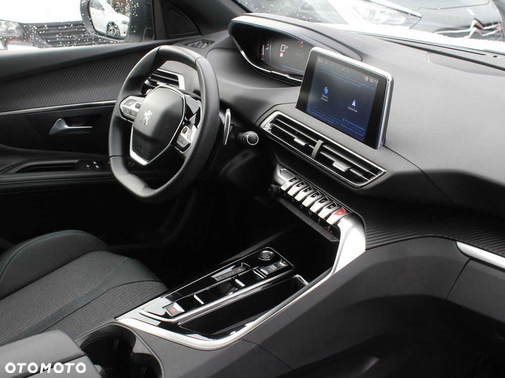 Peugeot 3008 - 16