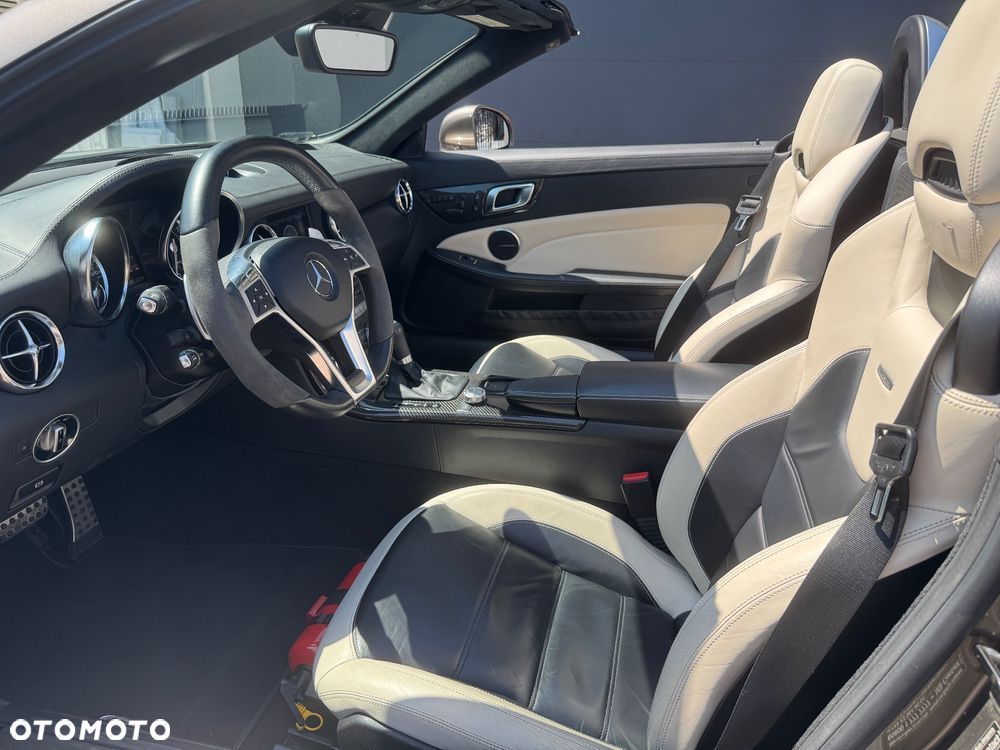 Mercedes-Benz SLK 55 AMG - 20
