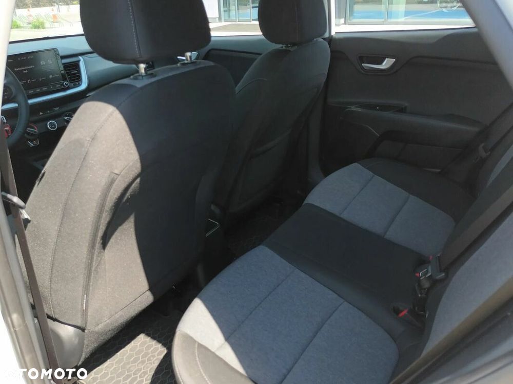 Kia Stonic 1.2 M - 15