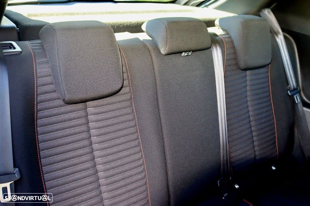 Peugeot 208 1.2 PureTech Active - 10