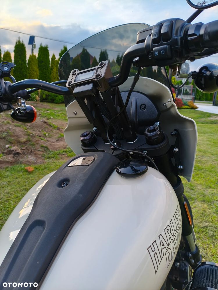Harley-Davidson Softail Low Rider - 6