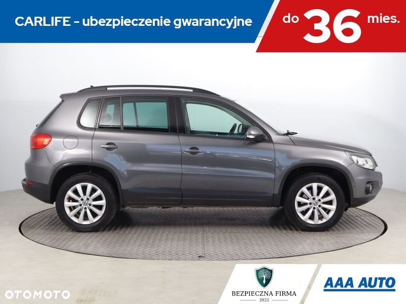 Volkswagen Tiguan - 7