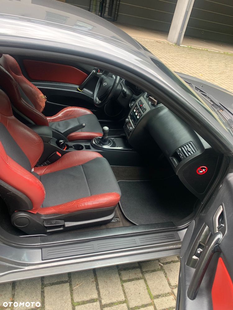 Hyundai Coupe 2.0 Middle - 9