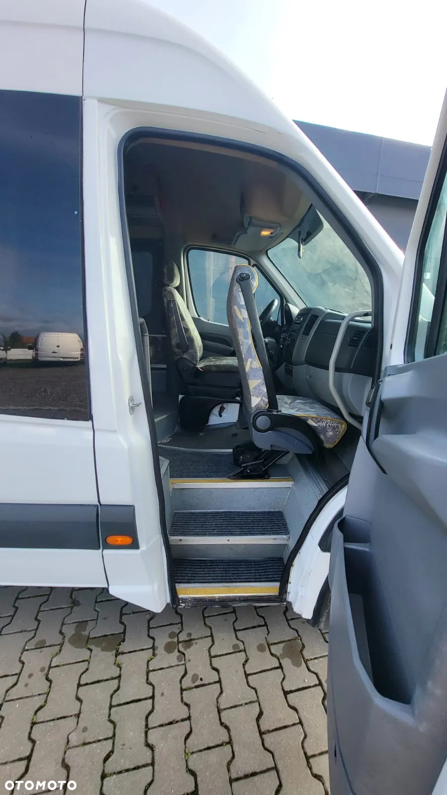 Volkswagen Crafter - 24 miejsca - 7