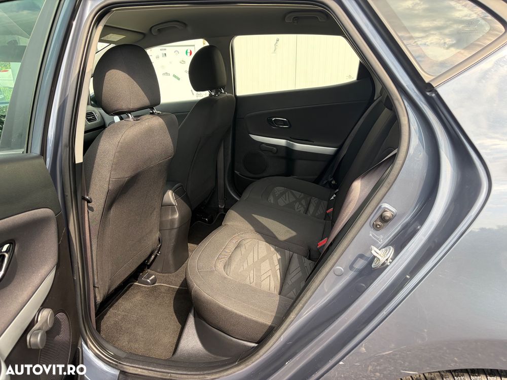 Kia Ceed 1.4 GSL STAR - 22