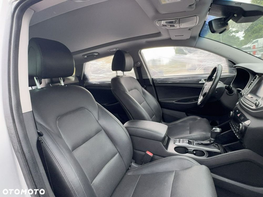 Hyundai Tucson - 13