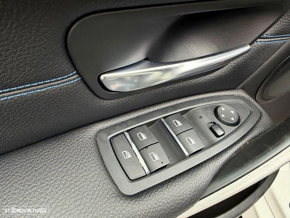 BMW 320 d xDrive Pack M Auto - 30