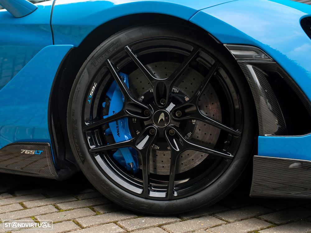 McLaren 765LT - 8