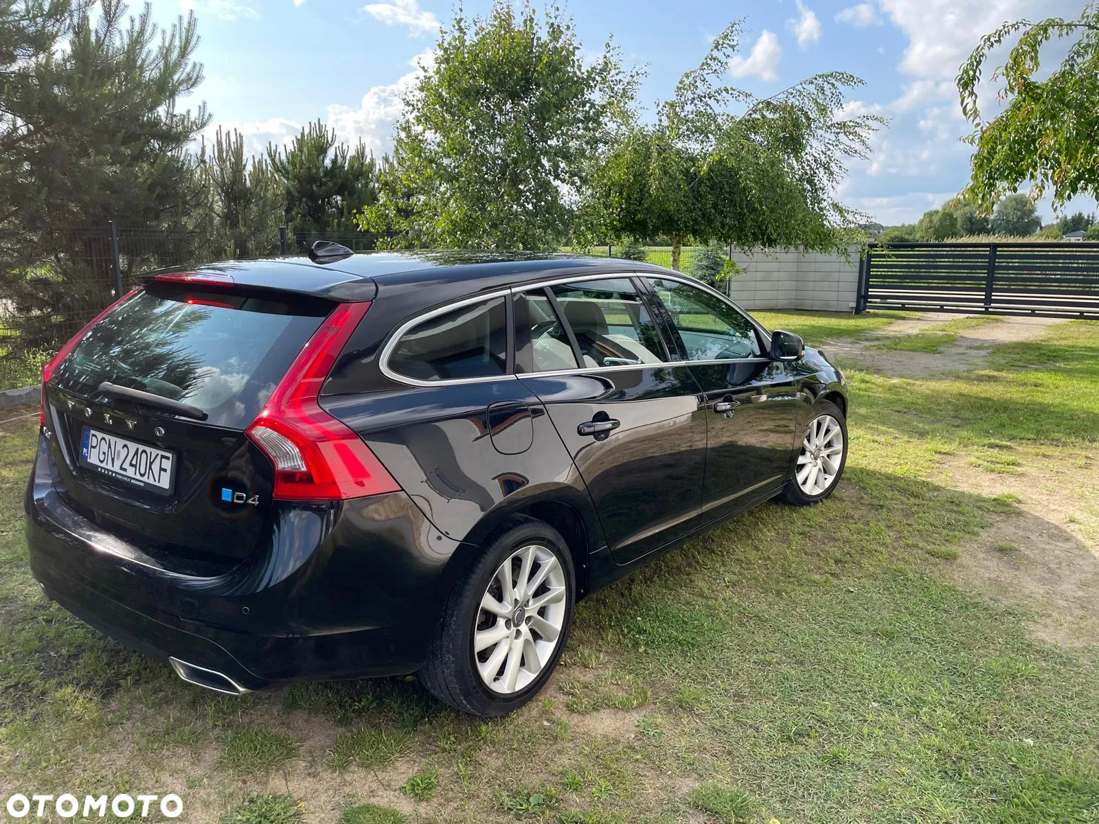 Volvo V60 D4 Drive-E Momentum - 9