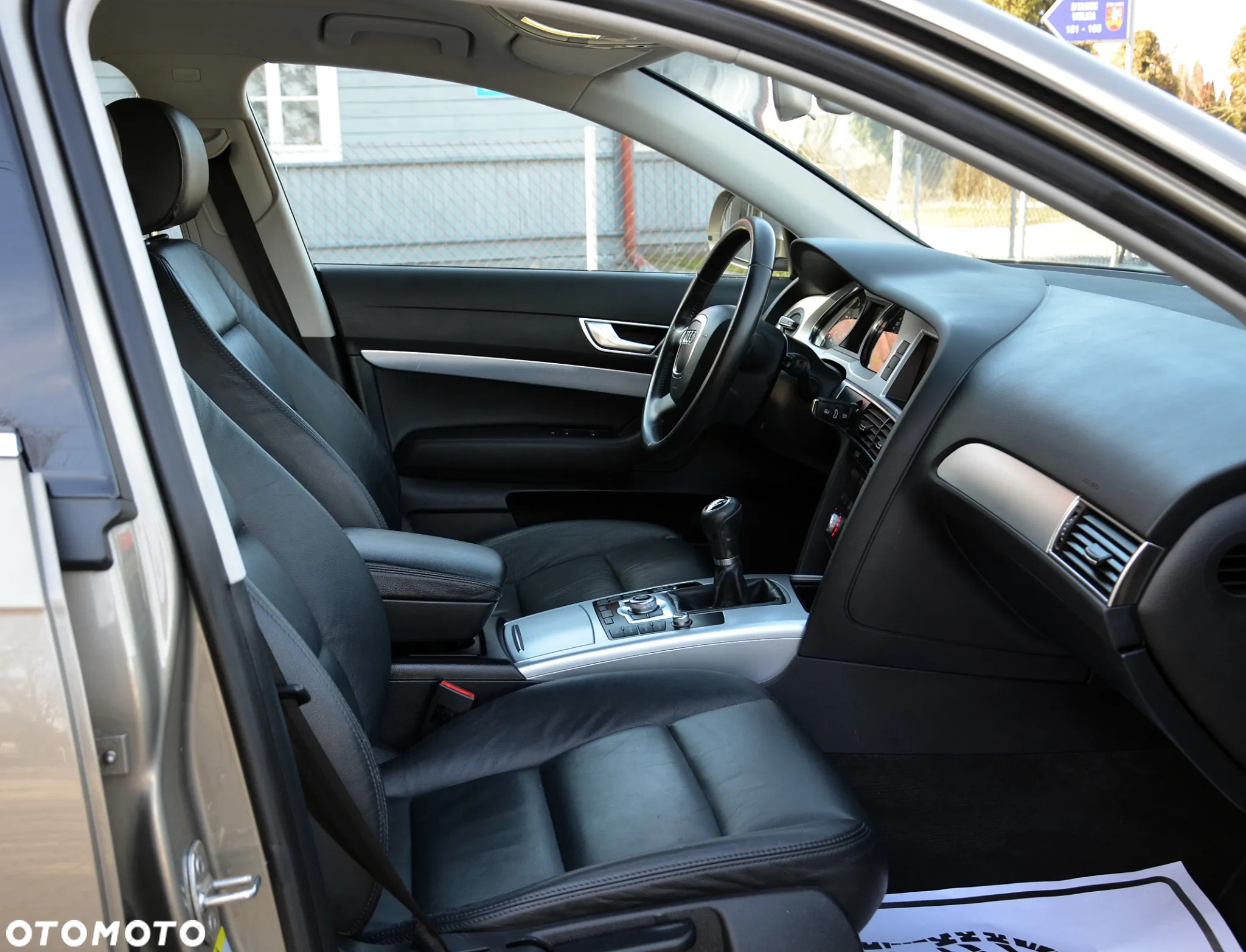 Audi A6 Avant 2.0 TDI DPF - 13