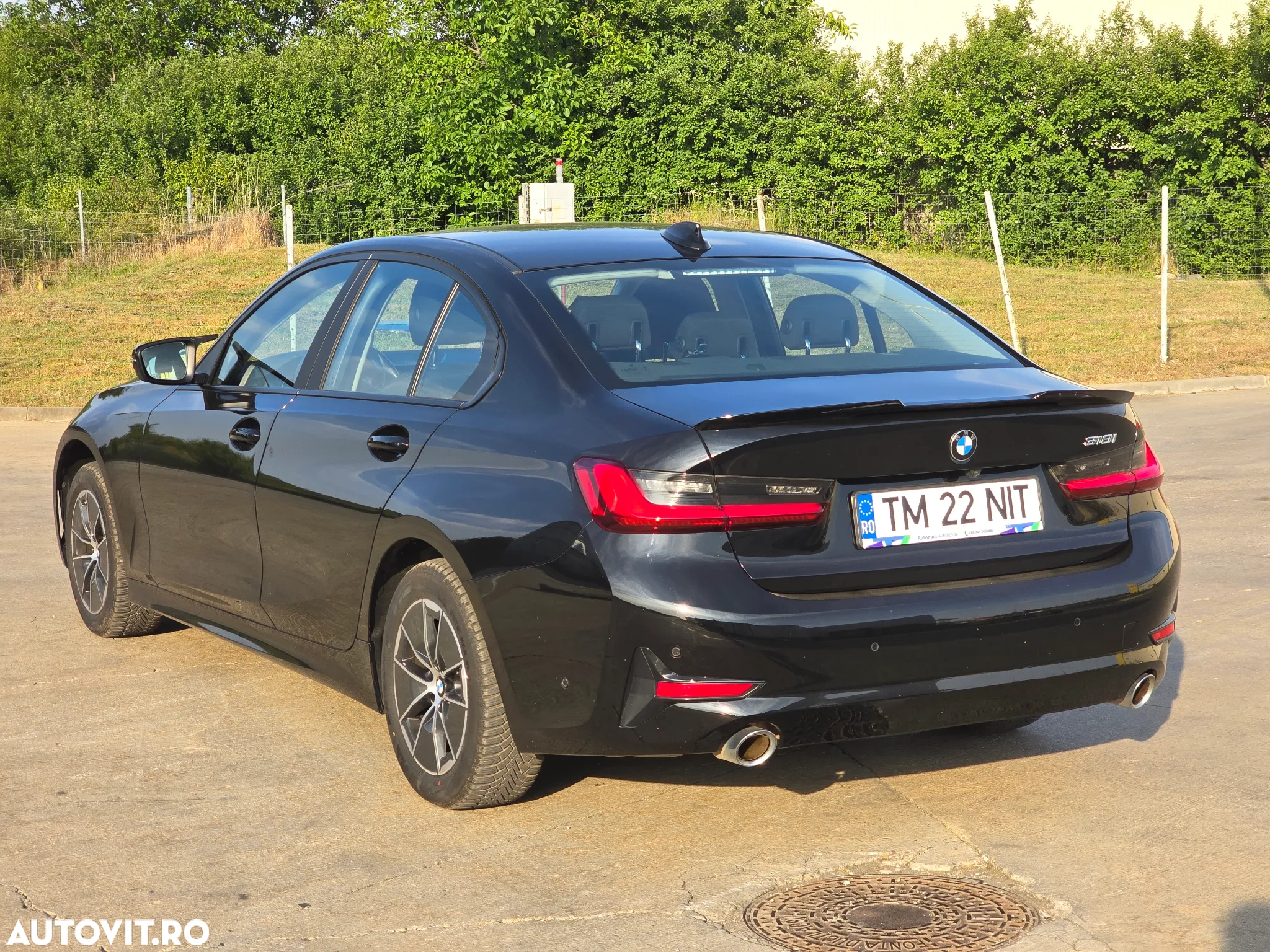 BMW Seria 3 318i AT - 4