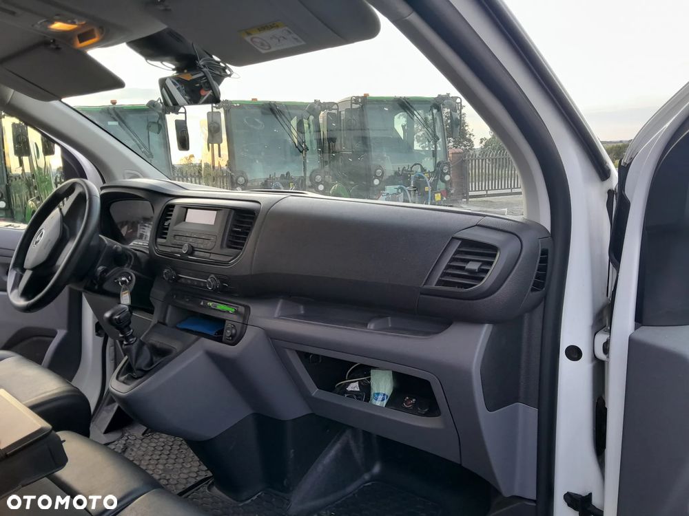 Opel Vivaro furgon - 12