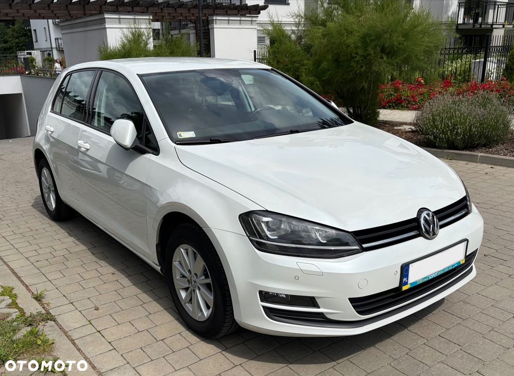 Volkswagen Golf 1.2 TSI Comfortline DSG - 3