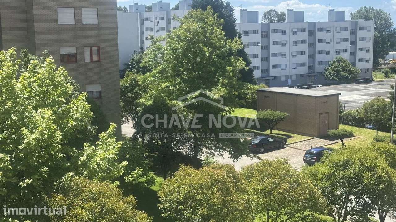 T3 c/ Lavandaria situado na zona de Coimbrões, Vila Nova de Gaia - Grande imagem: 5/15