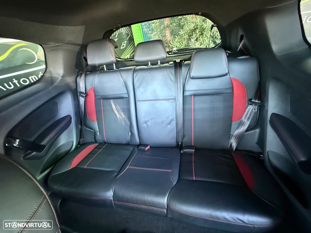Peugeot 208 1.6 THP GTi - 16