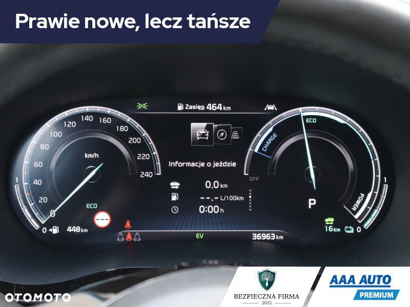 Kia XCeed - 13