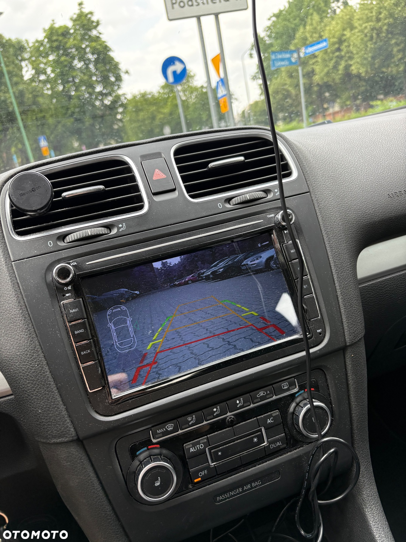 Volkswagen Golf - 17