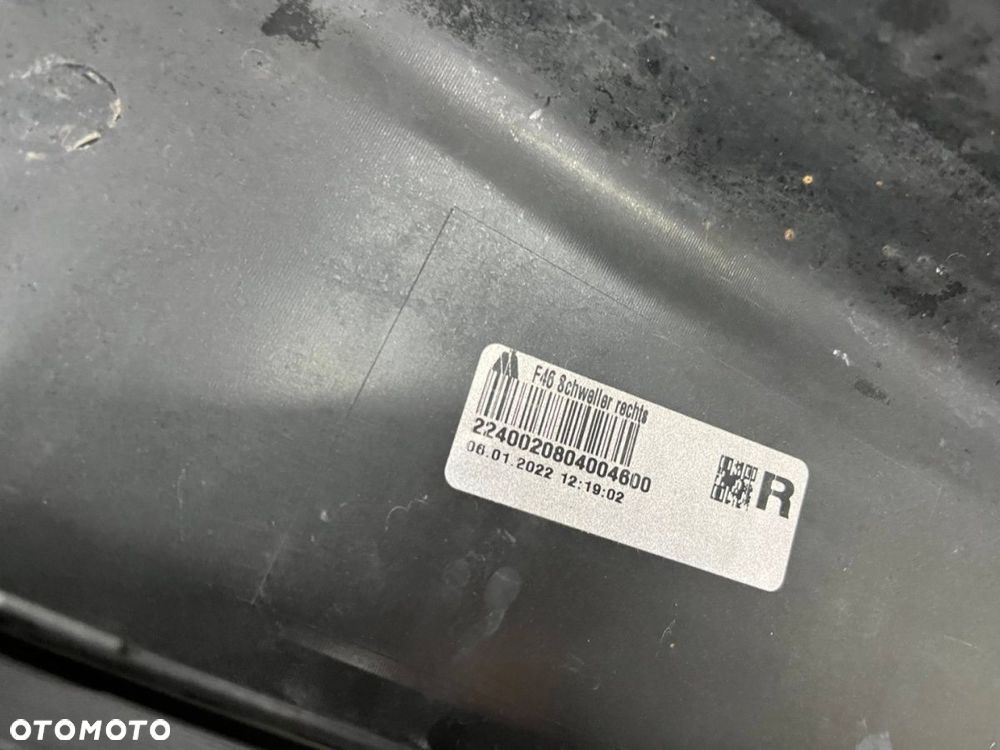 Listwa progowa BMW 2 F46 Gran Tourer 14-22r. PRAWA nakładka progu zewnętrzna prawy próg 7318852 - 14