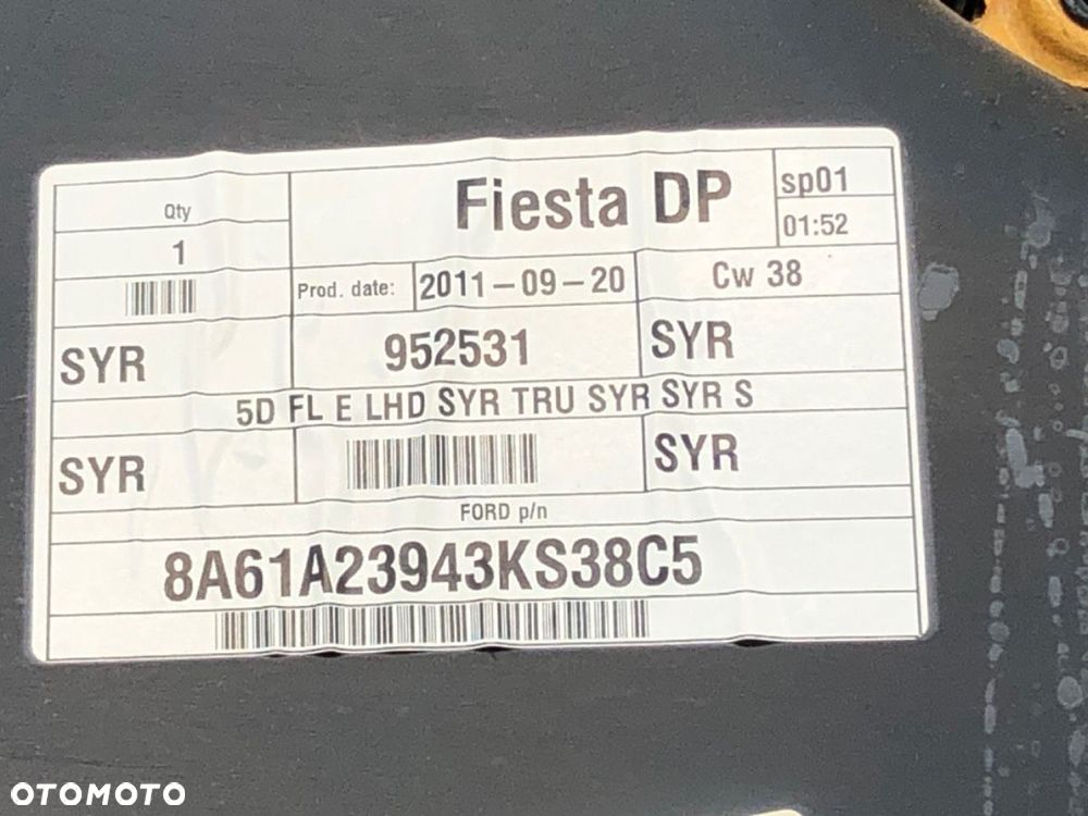 BOCZEK DRZWI LEWY PRZÓD - 73.00 PLN - FORD FIESTA VI (CB1, CCN) 2008 - 2022 1.4 TDCi 50 kW [68 KM] - 4