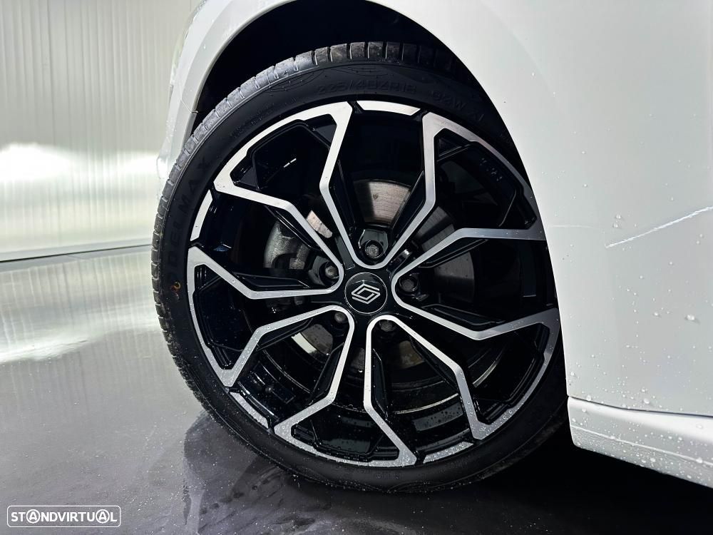 Renault Mégane 1.6 Plug-In Limited - 54