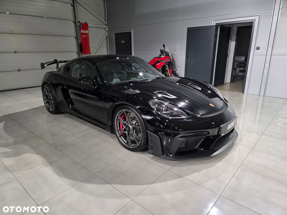 Porsche 718 Cayman - 2