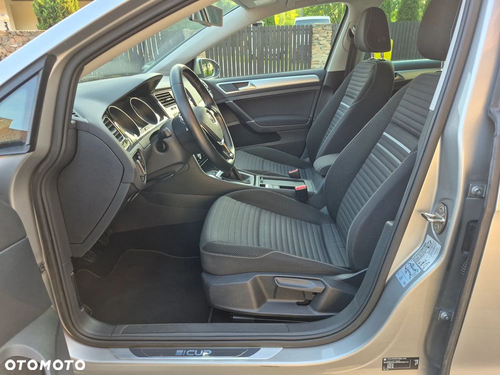 Volkswagen Golf 1.2 TSI BlueMotion Technology Cup - 10