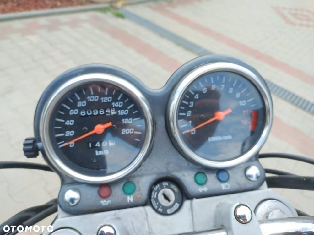 Suzuki GS - 2