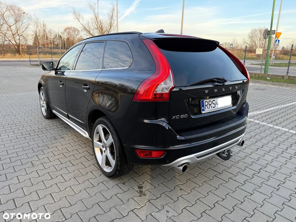 Volvo XC 60 D3 R-Design - 6