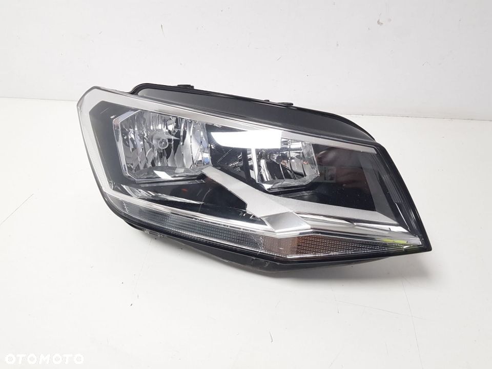 VW CADDY IV LIFT 2K5 15-20 LAMPA PRAWA PRZEDNIA PRAWY PRZÓD 2K1941006A KOMPLETNA EUROPA