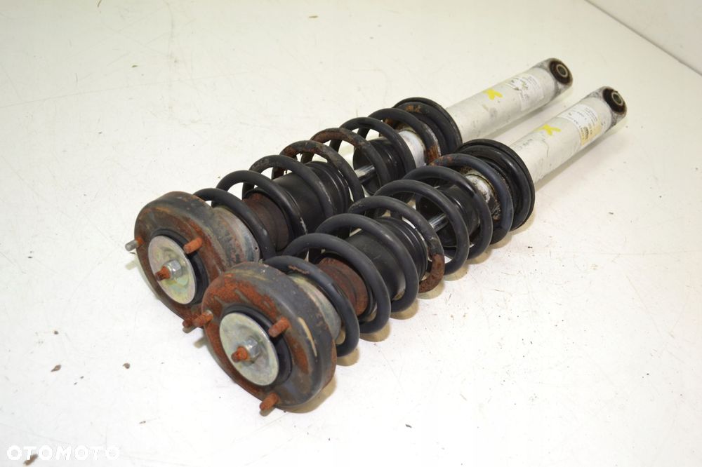 BMW E39 SEDAN AMORTYZATORY TYŁ KOMPLET LEWY PRAWY 1094467 - 1