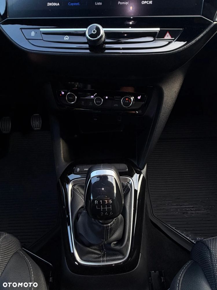 Opel Corsa 1.2 GS S&S - 14