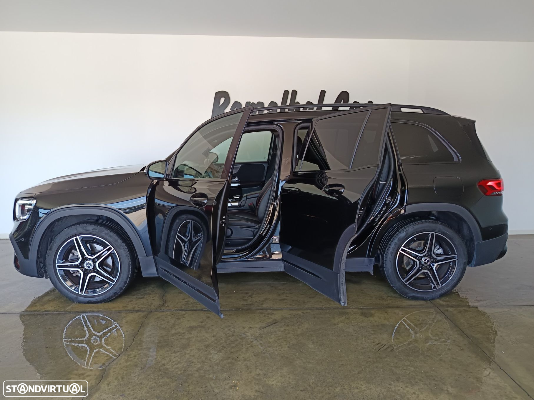 Mercedes-Benz GLB 200 d AMG Line - 10