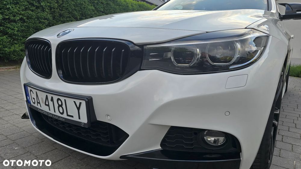 BMW 3GT 318d M Sport - 28