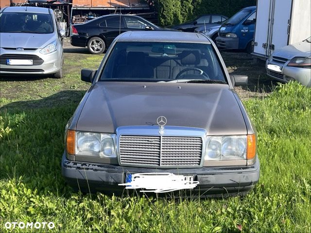Mercedes-Benz W124 (1984-1993) - 2