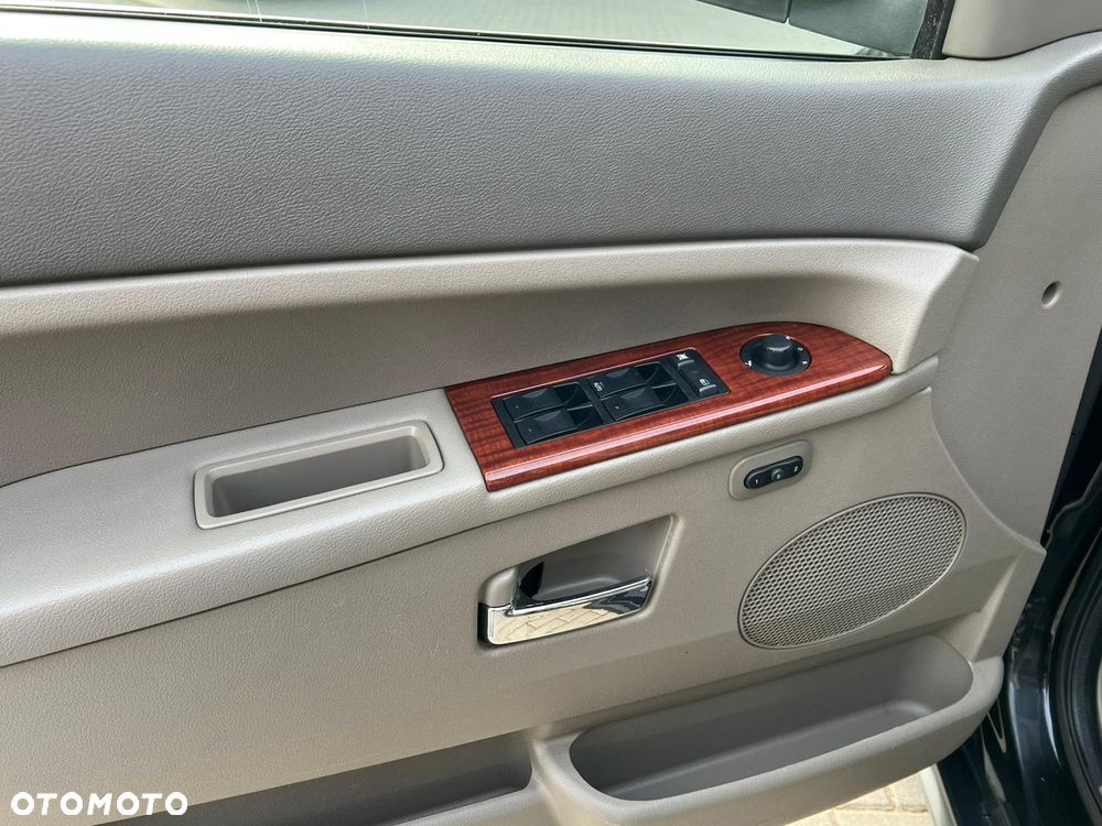 Jeep Grand Cherokee 5.7 V8 Limited - 14