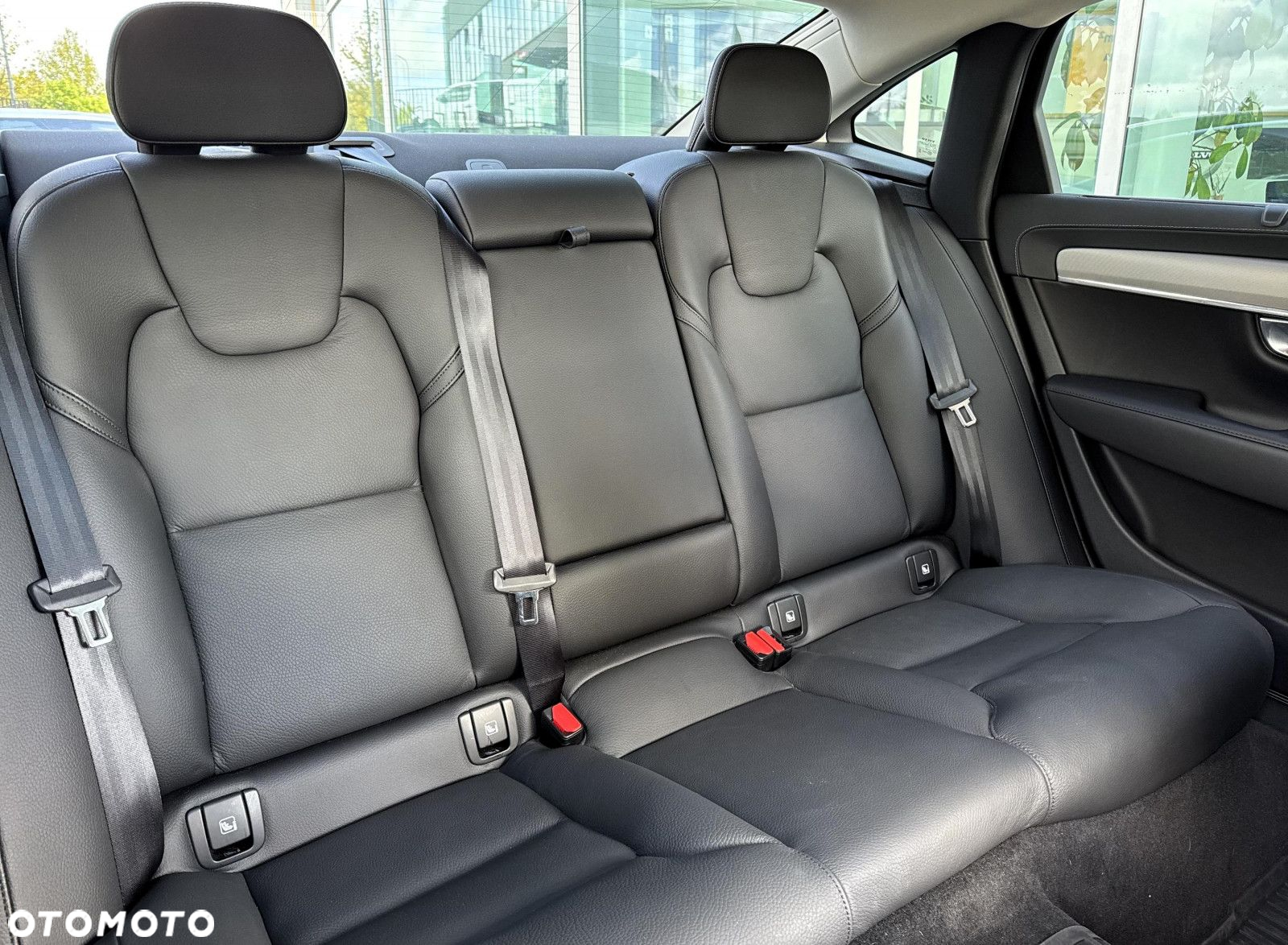 Volvo S90 - 26