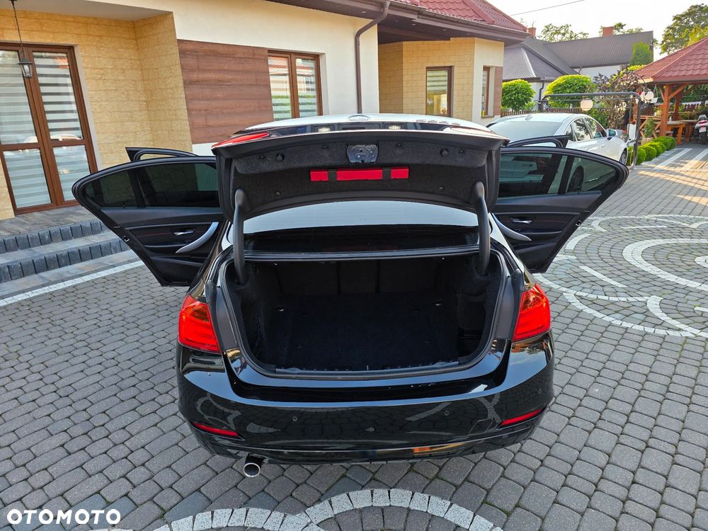 BMW Seria 3 - 10