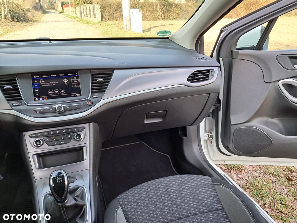 Opel Astra 1.5 D Start/Stop 120 Jahre - 12